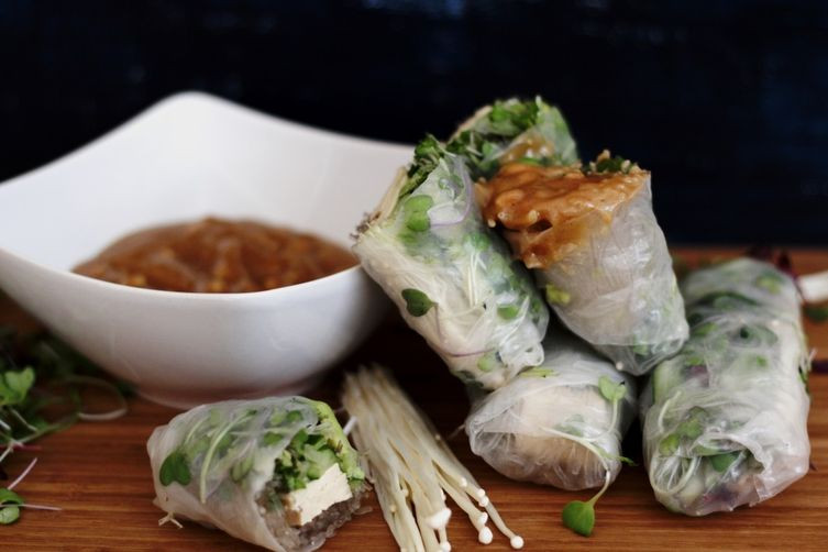Thai Fresh Spring Rolls Recipes
 fresh spring rolls with thai peanut dipping sauce Recipe