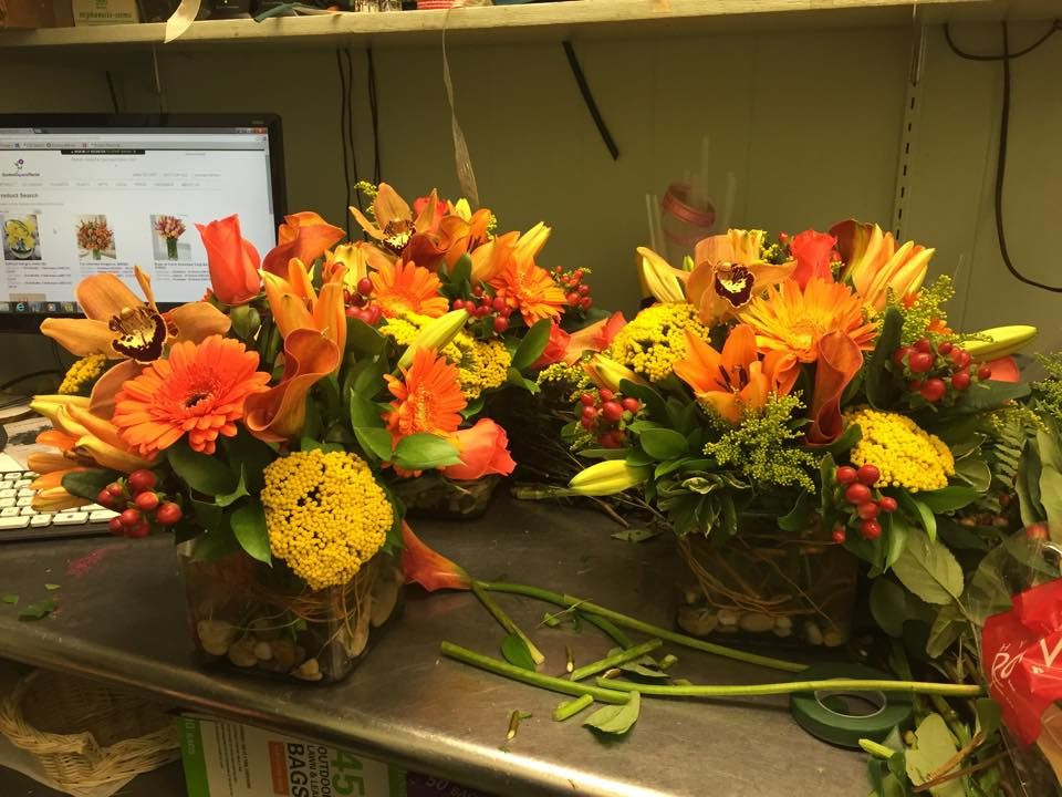 Thanksgiving Flower Delivery
 Busy day on our designer s bench for Thanksgiving