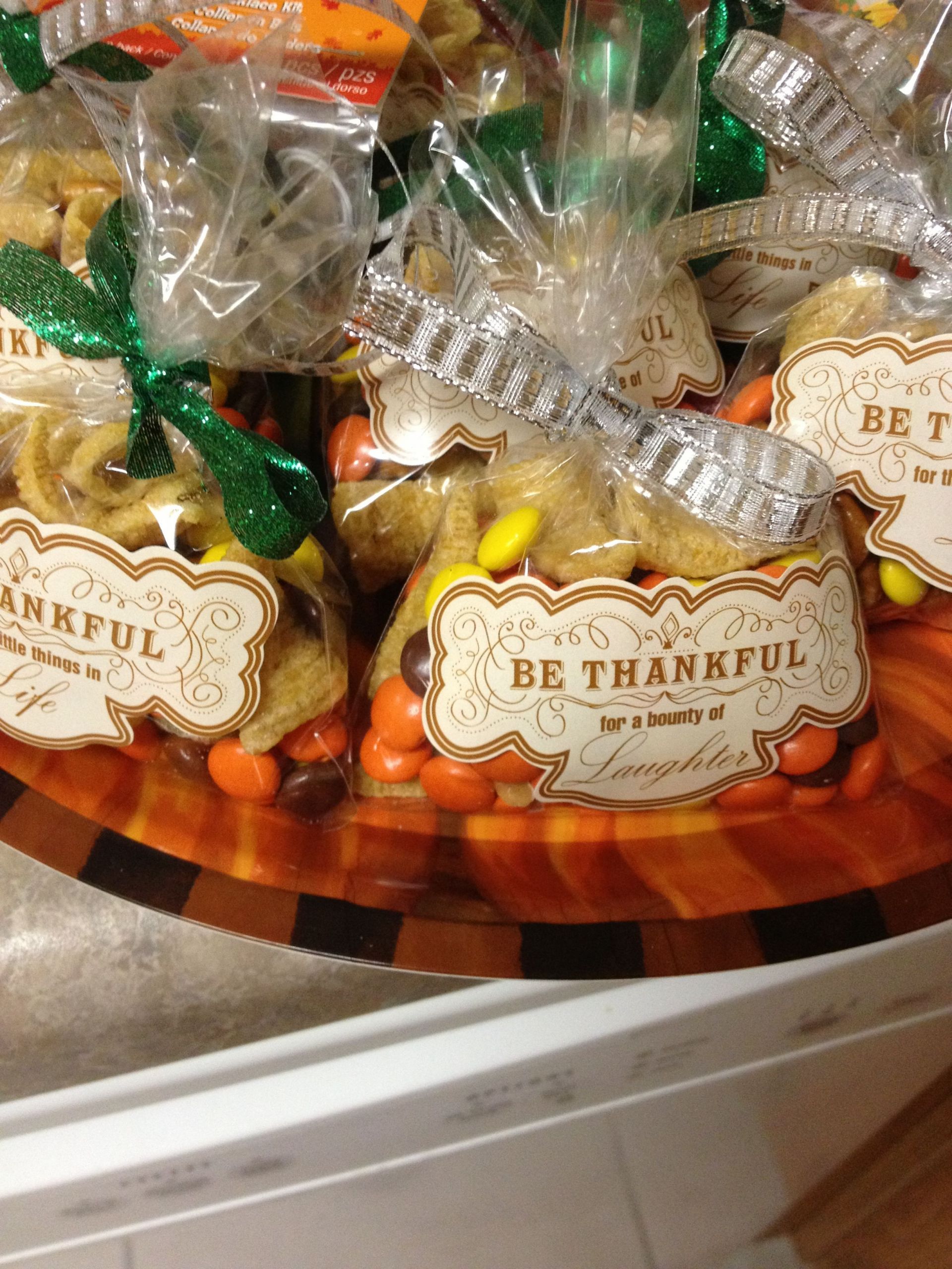 Thanksgiving Gift Bag Ideas
 Thanksgiving goo bags