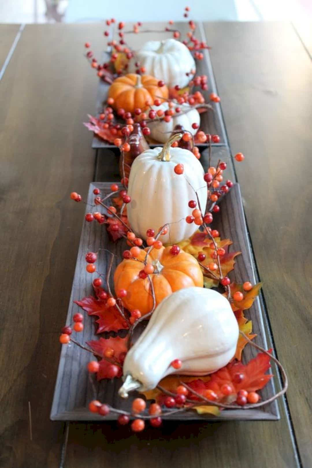 Thanksgiving Table Centerpieces
 16 Magnificent Thanksgiving Table Decorating Ideas