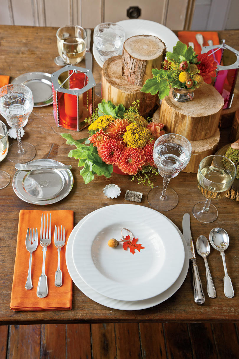 Thanksgiving Table Centerpieces
 Natural Thanksgiving Table Decoration Ideas Southern Living
