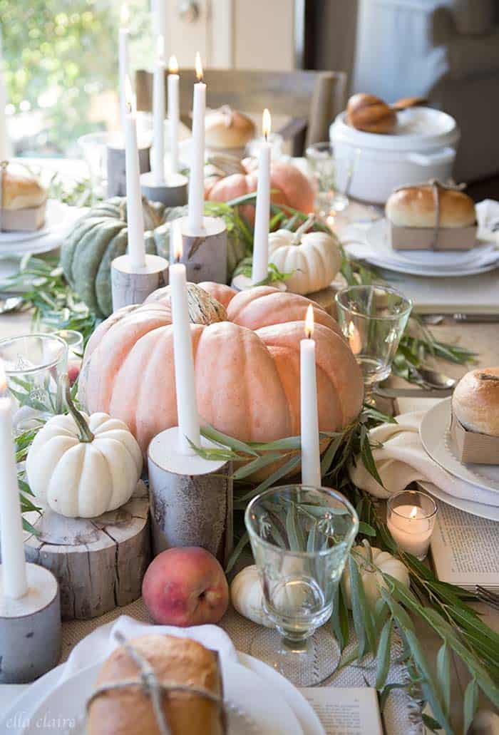 Thanksgiving Table Centerpieces
 20 Thanksgiving tablescape decorating ideas with natural