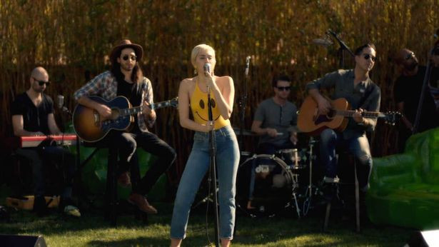The Backyard Sessions
 Miley Cyrus pays tribute to transgender teen as she