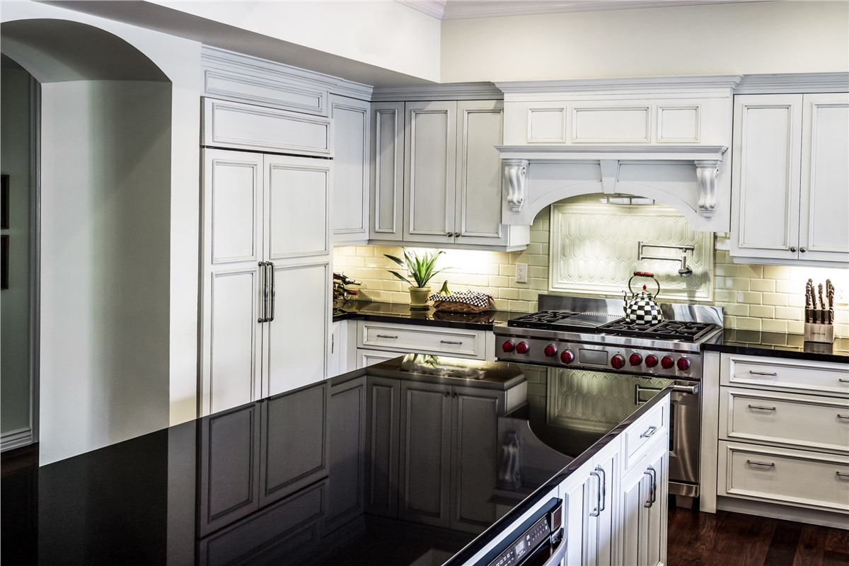 The Kitchen Cabinets
 Shiloh Cabinetry Wholesale Kitchen Cabinets