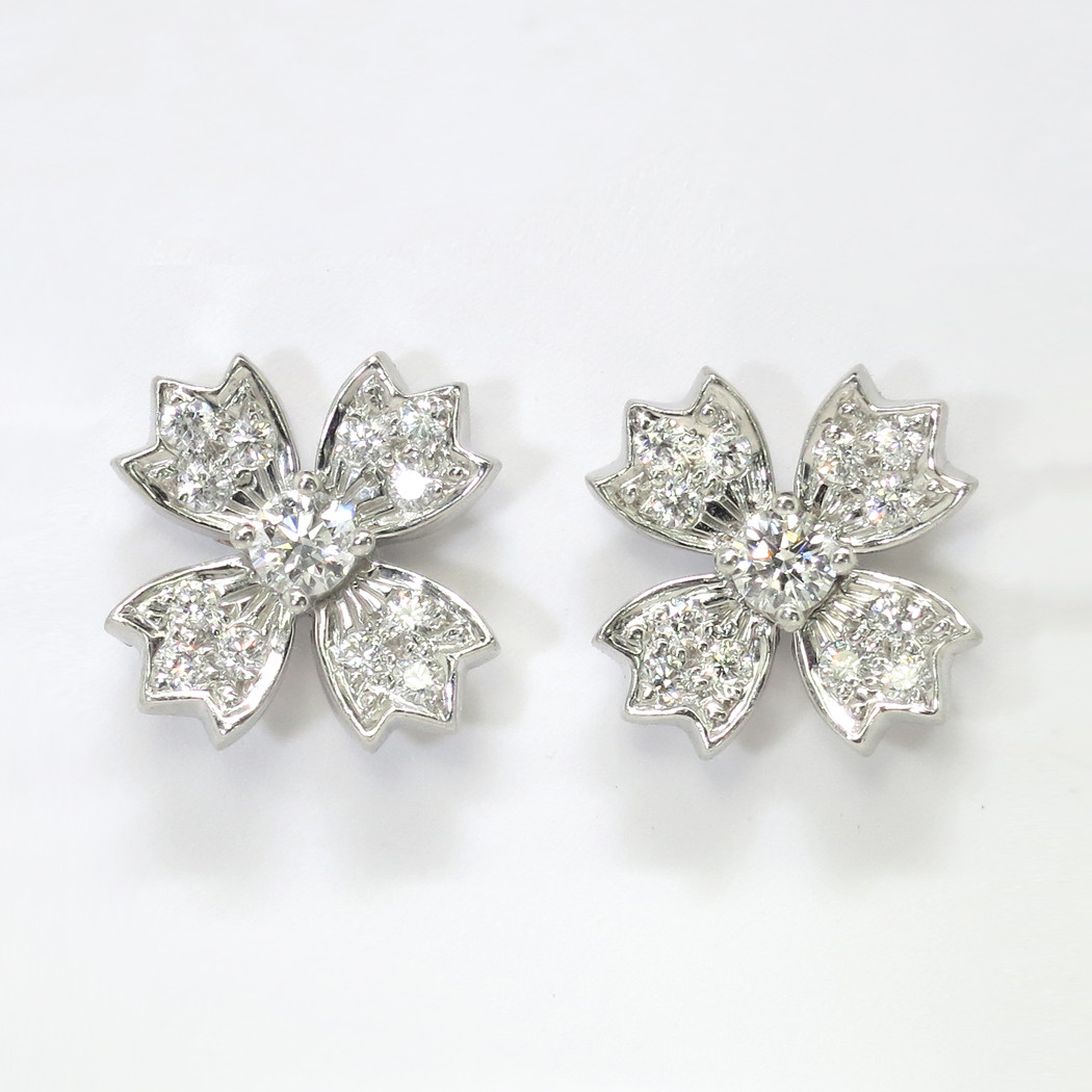 Tiffany Diamond Stud Earrings
 Estate Tiffany & Co 70ct t w Diamond Floret Snowflake