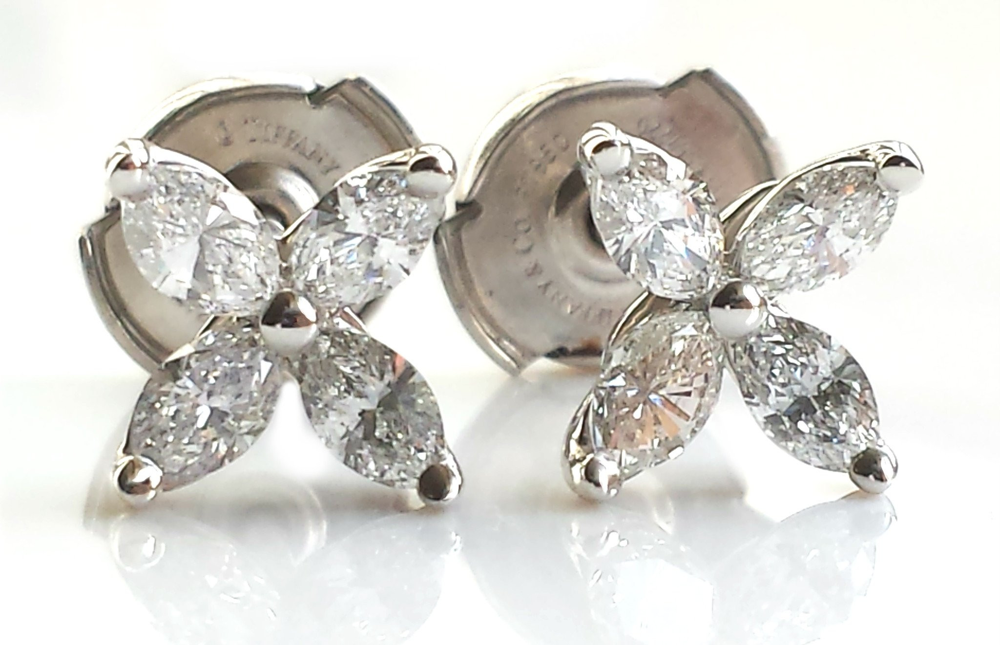 Tiffany Victoria Earrings
 Tiffany & Co Diamond & Platinum Victoria Earrings 0 64ct