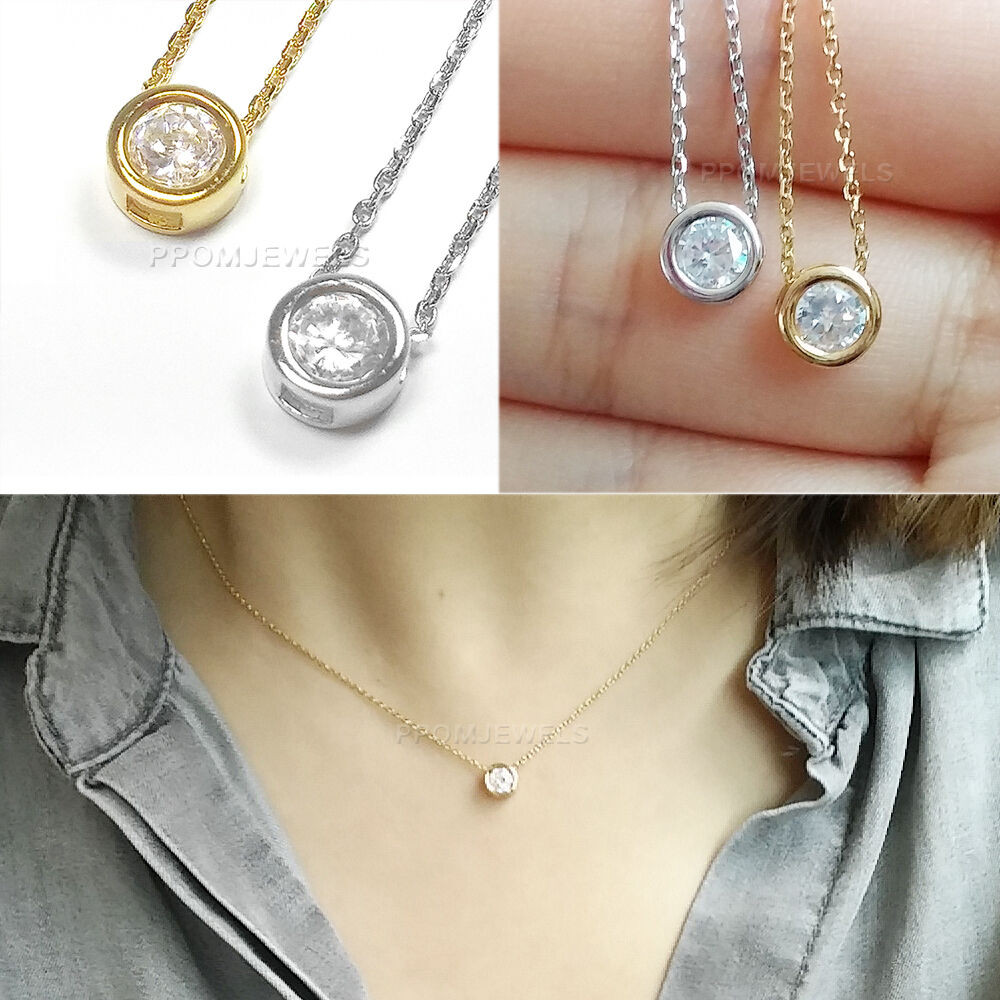 Tiny Charm Necklace
 Fashion Simple Tiny Crystal Circle Charm Pendant Necklace