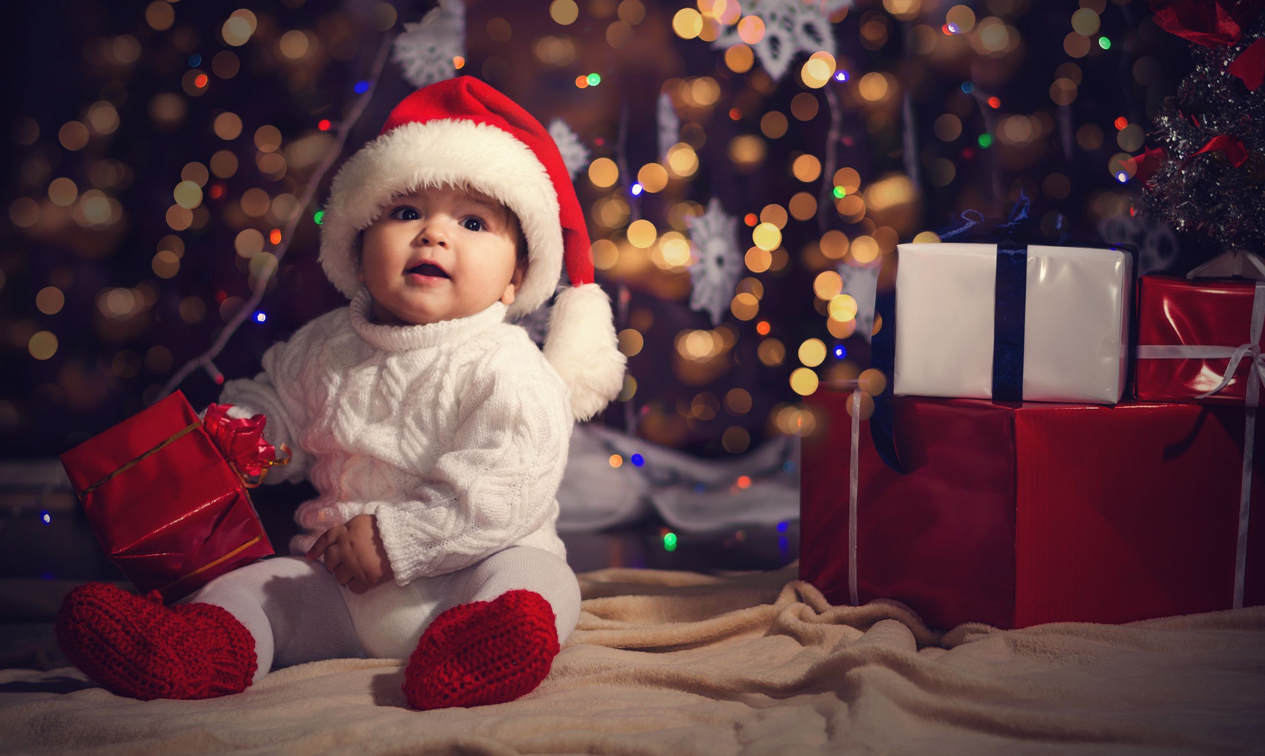 Top Baby Christmas Gifts 2015
 Top 10 Mostly Natural Gifts For Baby s First Christmas