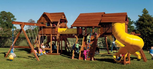 Toys R Us Backyard Playsets
 Big Backyard