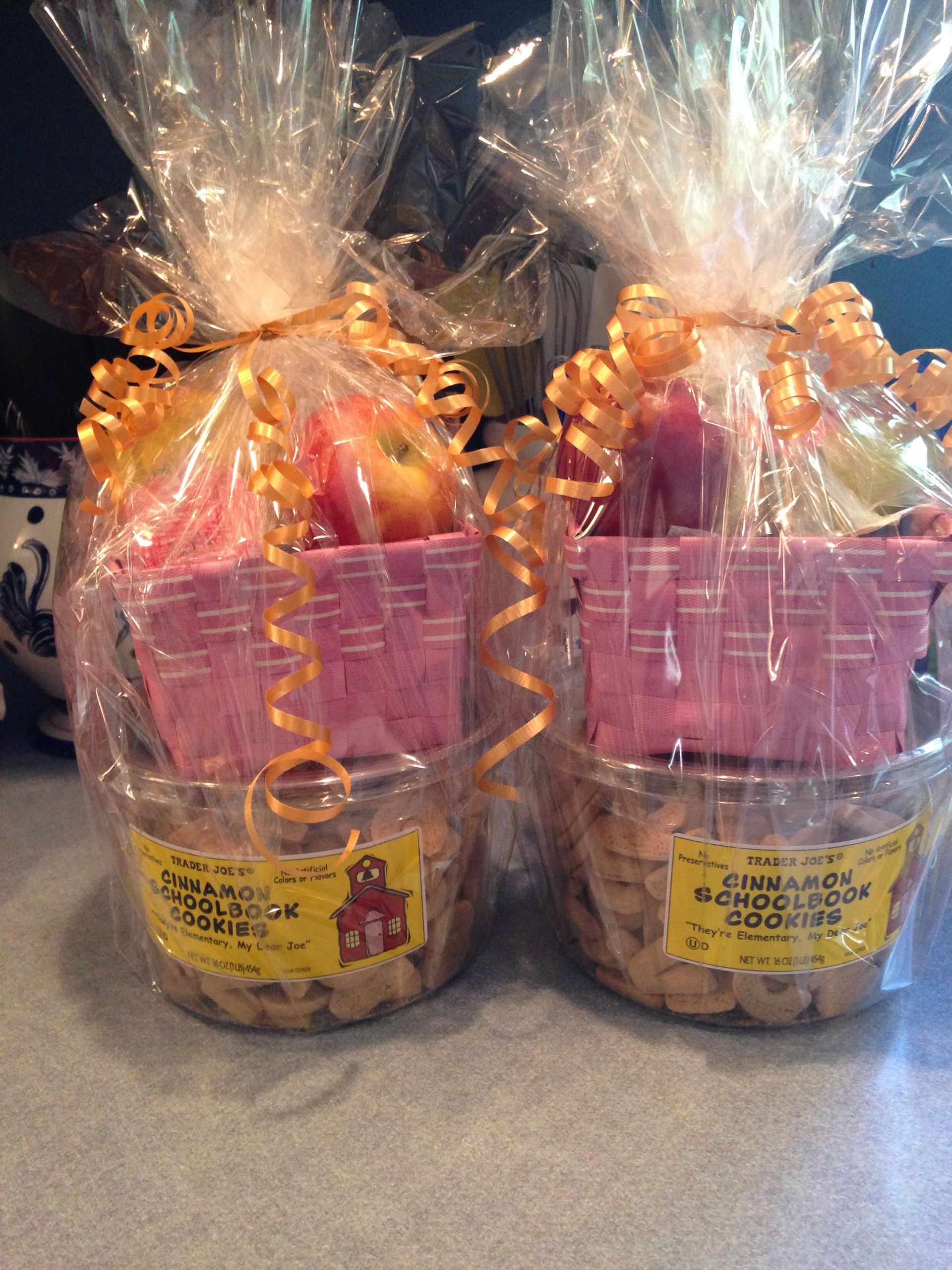 Trader Joe'S Gift Basket Ideas
 Schoolbook cookies from Trader Joes topped with a basket