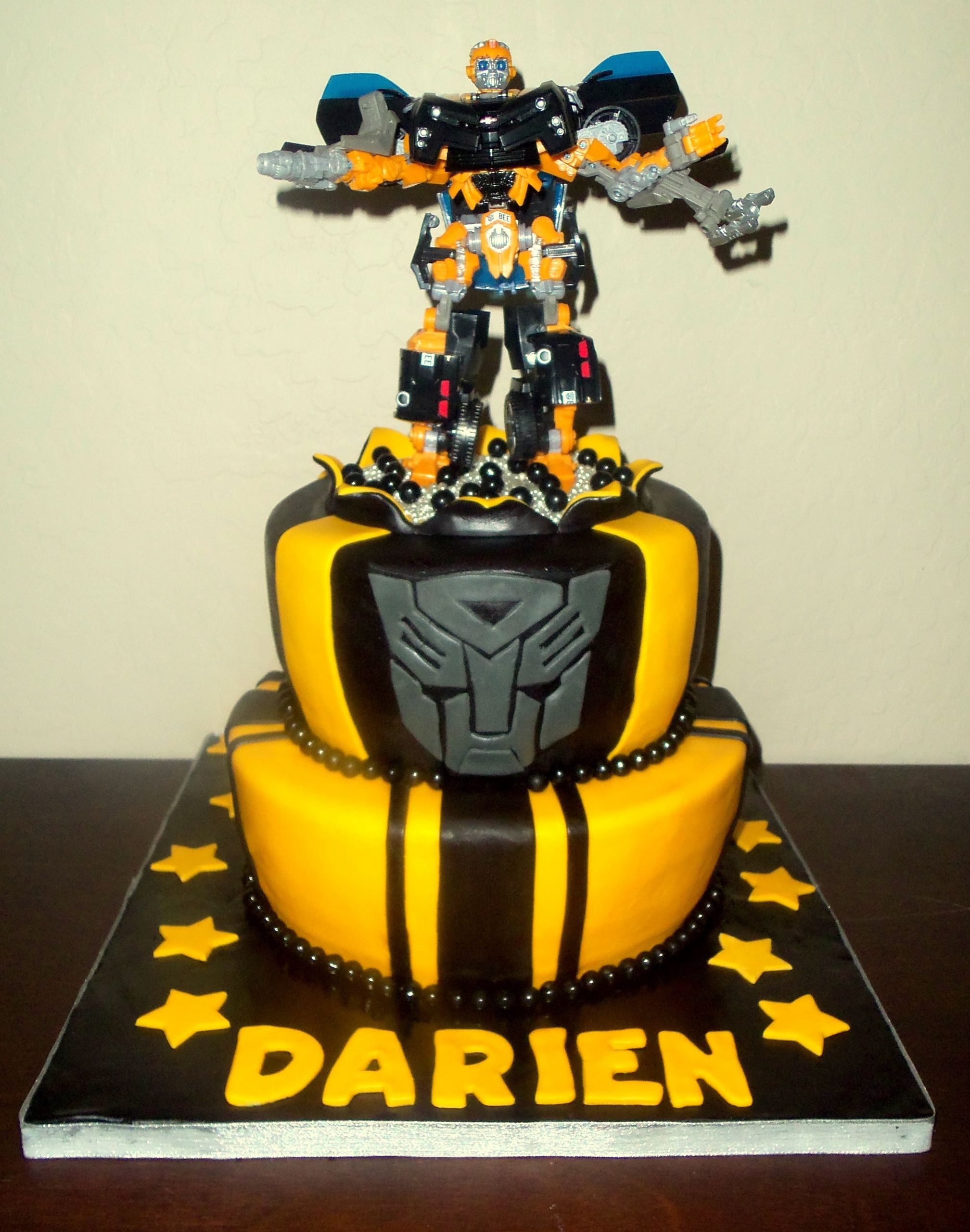 Transformer Birthday Cakes
 Bumblebee Transformer Birthday Cake Free Wallpaper