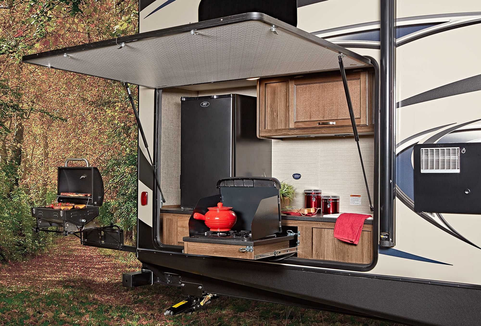 Travel Trailers With Outdoor Kitchens
 Travel Trailer With Outdoor Kitchen And Bunkhouse