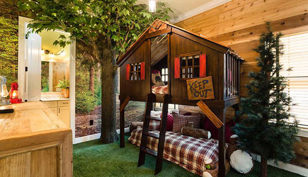 Treehouse Bedroom For Kids
 11 Tips When Traveling With Kids Vacation