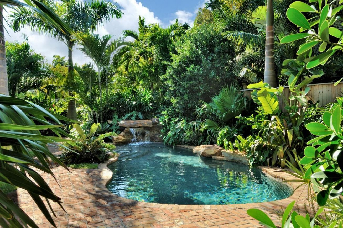 Tropical Backyard Decorations
 60 Great Pool Landscaping Ideas Tropical Small Backyards