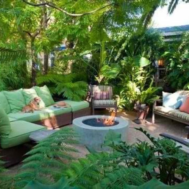 Tropical Backyard Decorations
 130 best images about Tropical Beach Decor & DIY