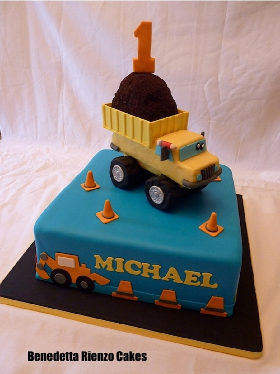 Truck Birthday Cakes
 Dump Truck First Birthday CakeCentral