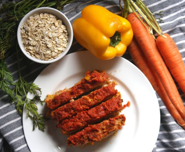 Turkey Meatloaf With Oats
 Healthy Recipe Turkey Meatloaf With Oats and Veggies