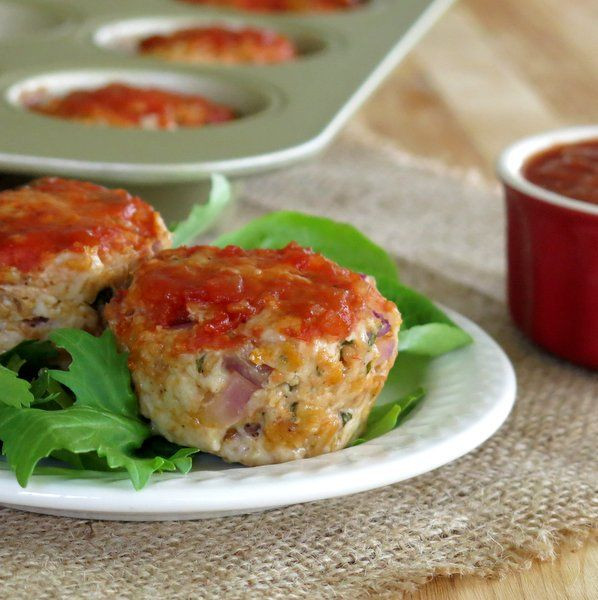 Turkey Meatloaf With Salsa
 Turkey Meatloaf Muffins Just 5 Ingre nts