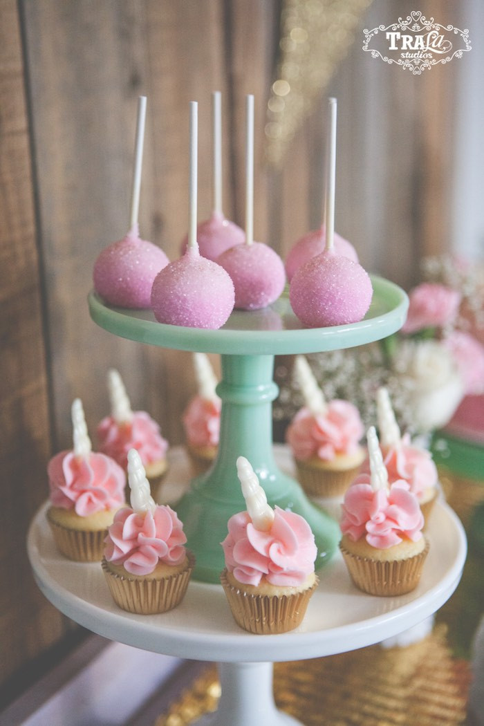 Unicorn Food Party Favor Ideas
 Kara s Party Ideas Vintage Unicorn Birthday Party via Kara