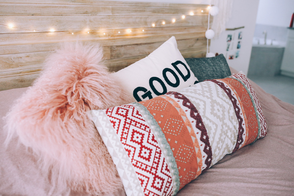 Urban Outfitters Room Decor DIY
 A Day for DIY Room Makeover – Aspyn Ovard