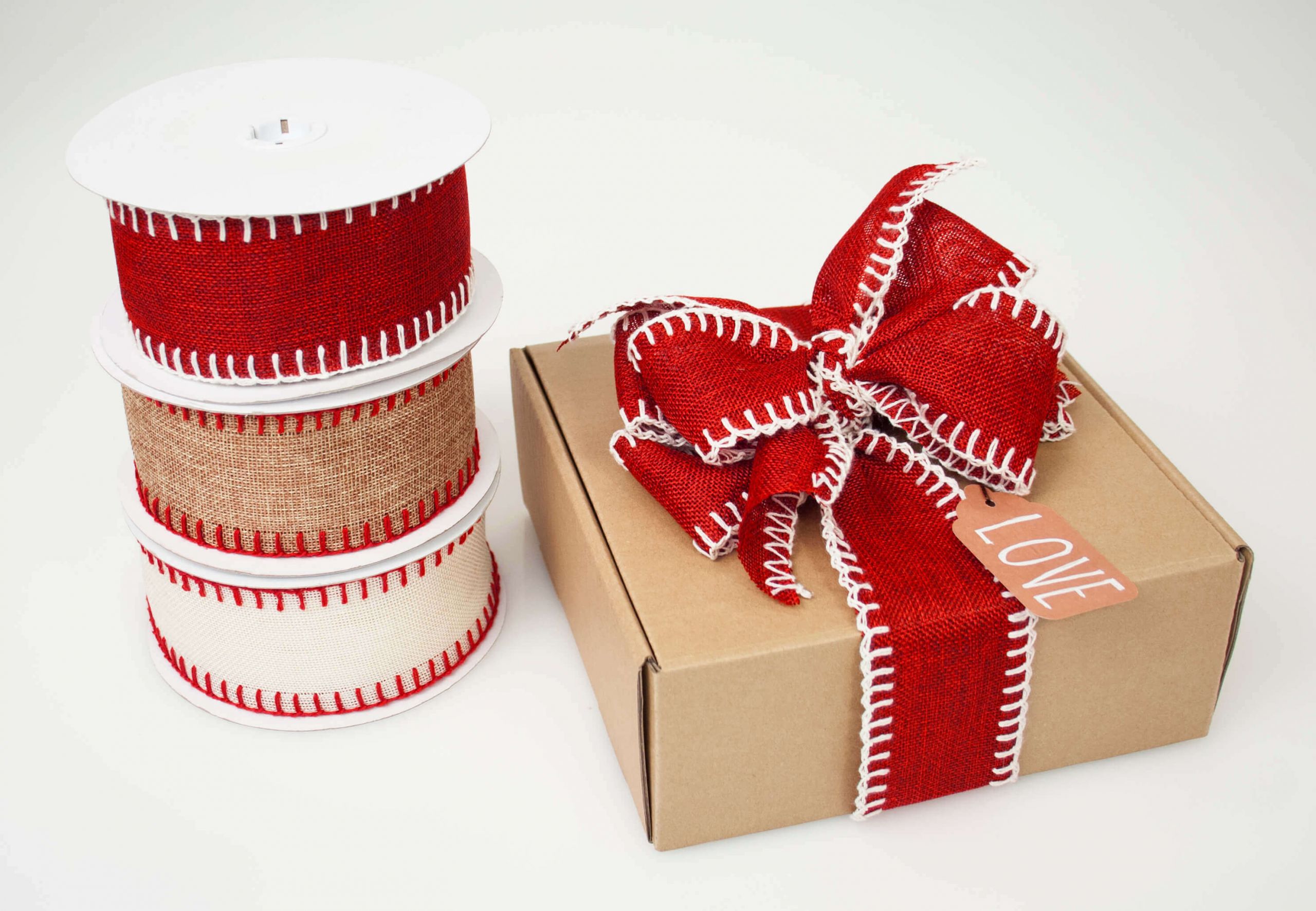 Valentine Gift Box Ideas
 9 Sweet Packaging Ideas for Valentine s Day