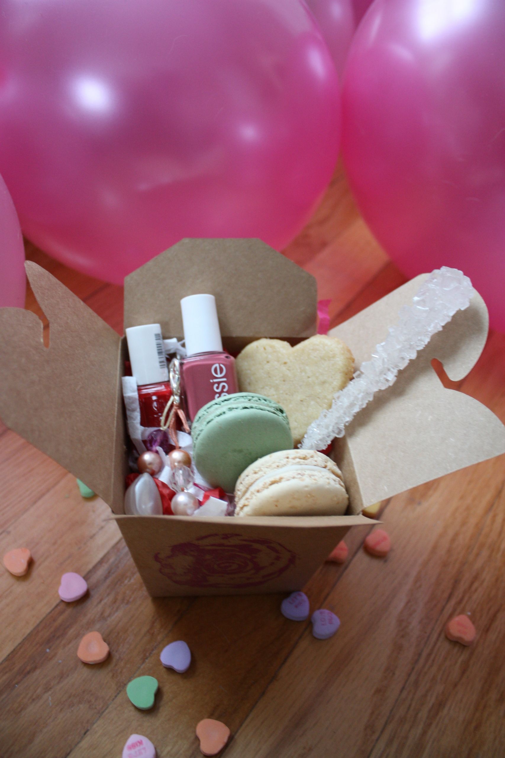 Valentine Gift Boxes Ideas
 Valentine Gift Boxes for Her