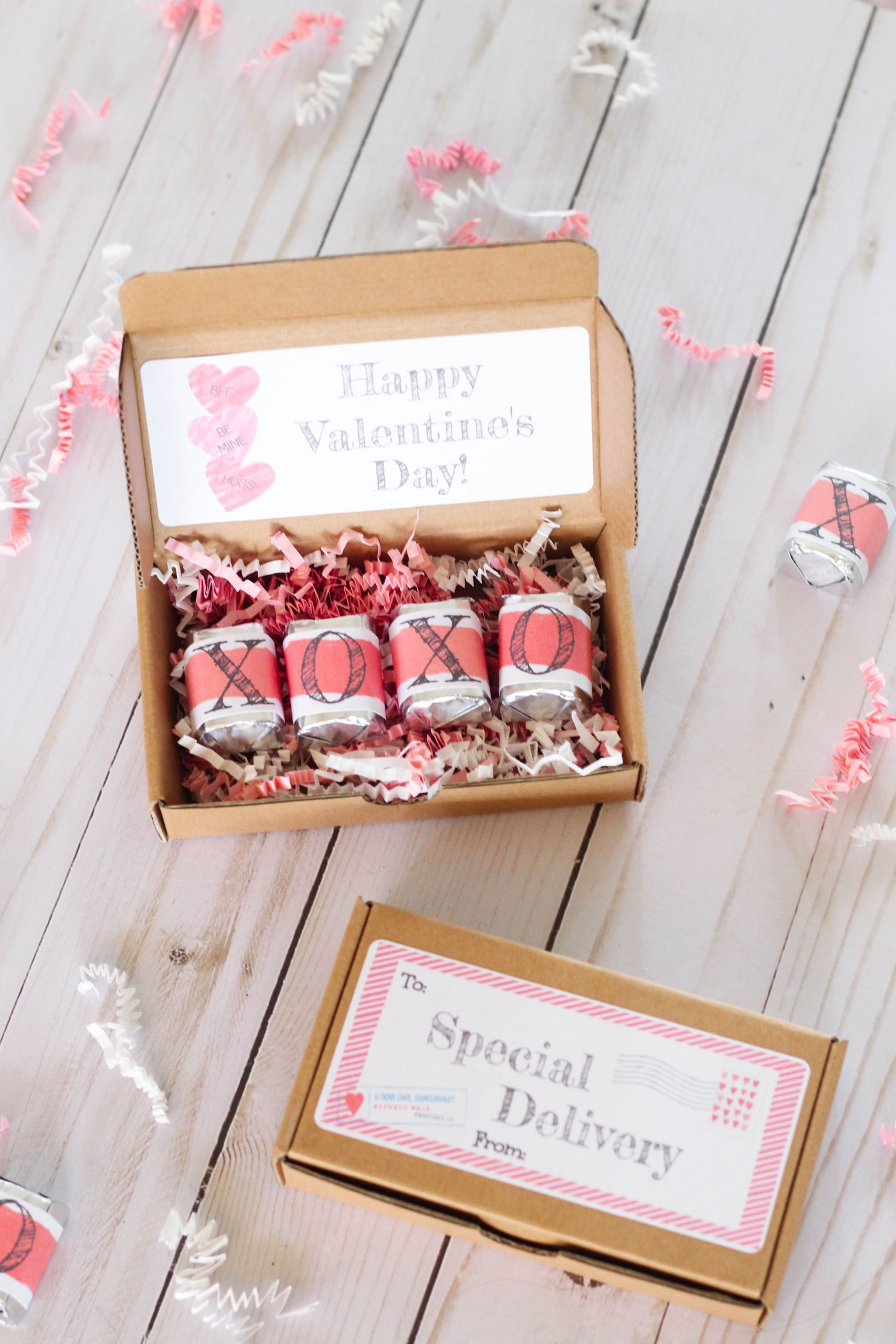 Valentine Gift Ideas For College Son
 Valentine s Day Gifts For School Classrooms lineLabels