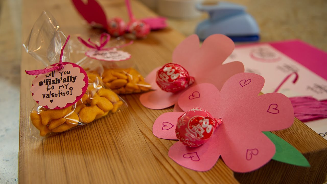 Valentine Gift Ideas For College Son
 DIY School Valentine Cards for Classmates and Teachers