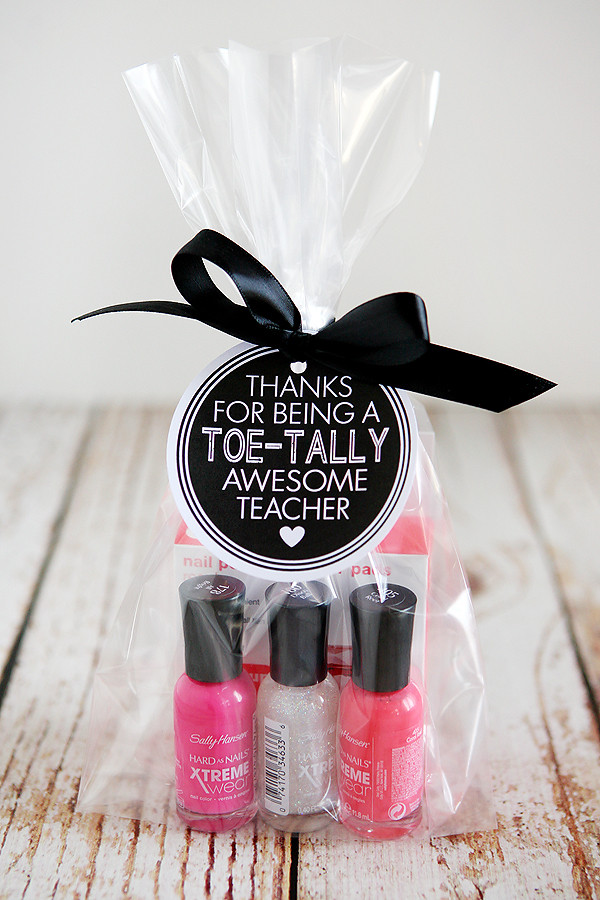 Valentine Gift Ideas For Teacher
 Valentine s Day Gifts For Teachers Eighteen25