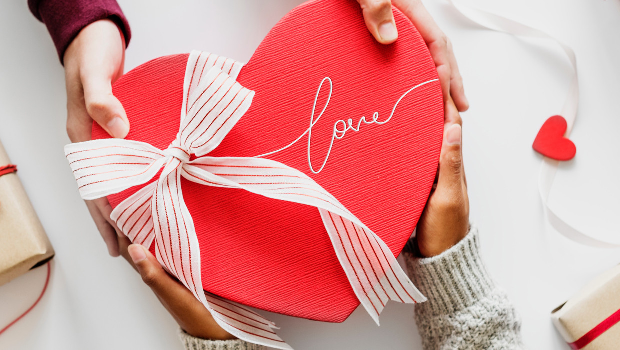 Valentine Gift Ideas Under $20
 10 Valentine s Day Gift Ideas Under $20