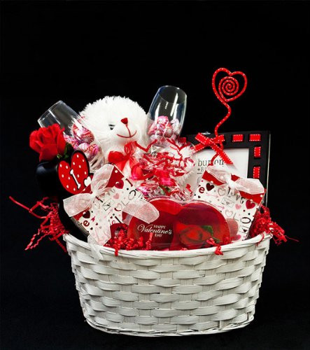 Valentine'S Day Gift Baskets Ideas
 Organic Valentine s Day Gift Basket FindGift