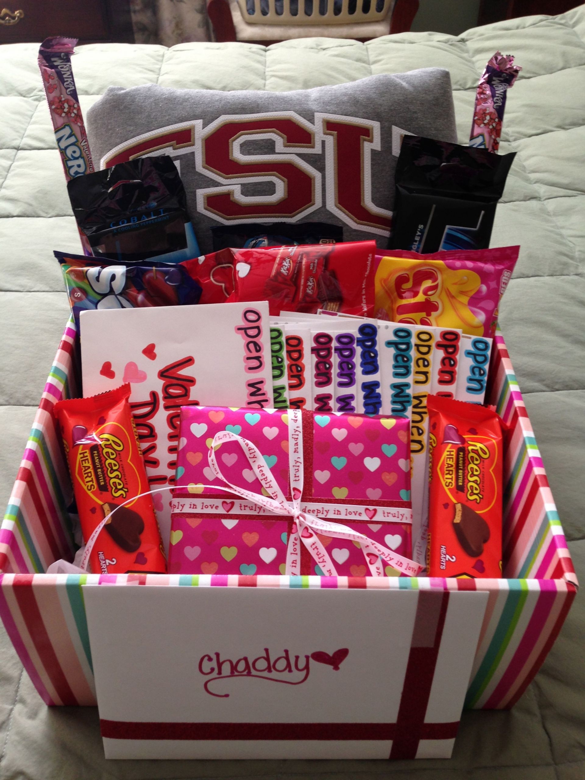 Valentine'S Day Gift Baskets Ideas
 valentines day t for him valentines day t basket