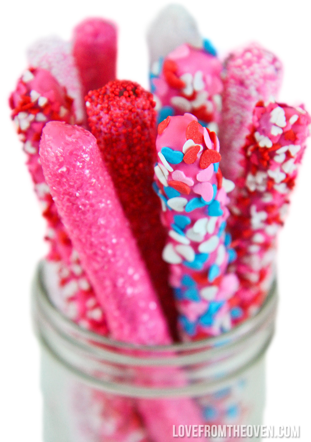 Valentines Chocolate Covered Pretzels
 20 Perfect Valentine s Day Snacks A Little Craft In Your Day