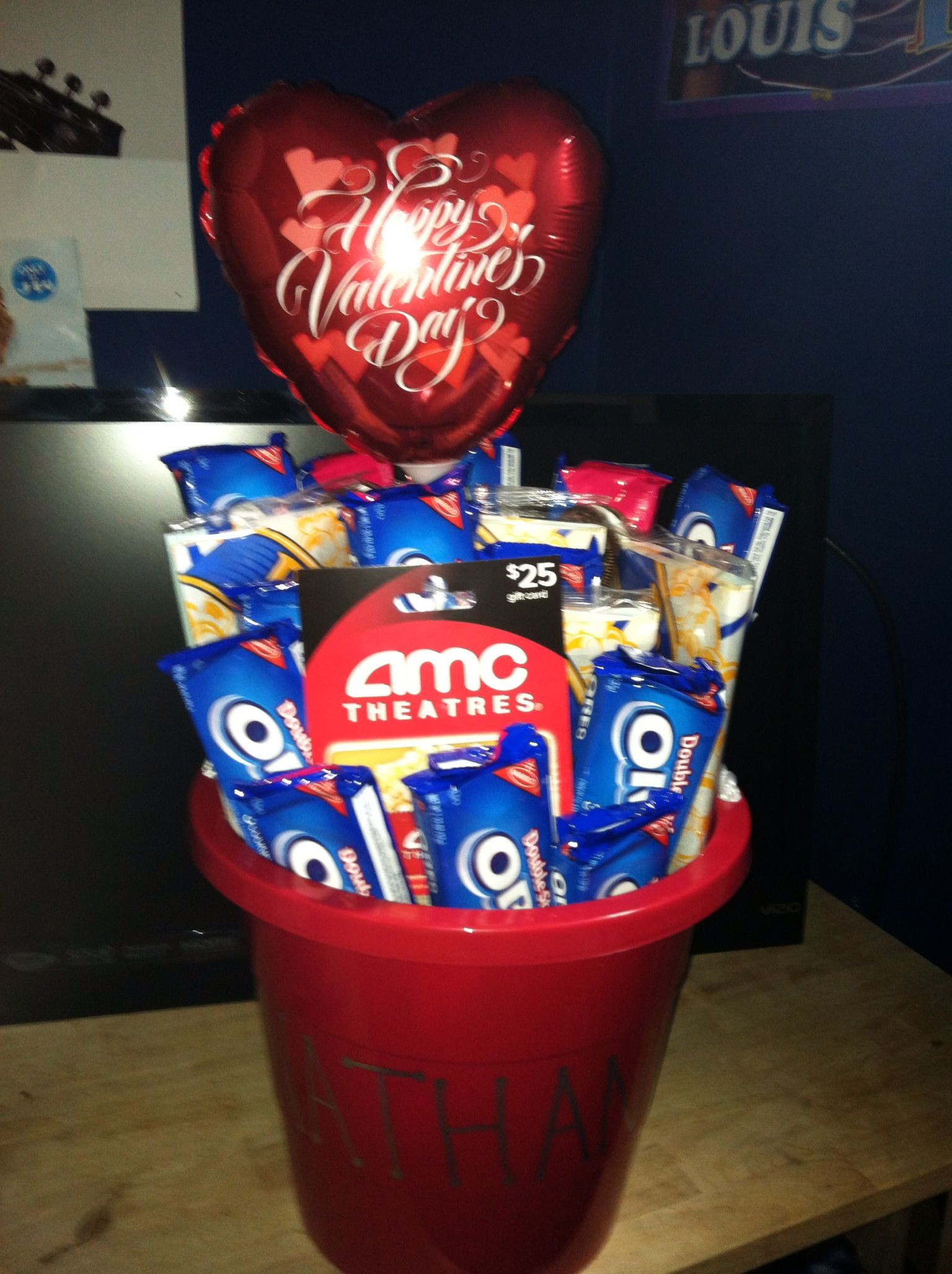 Valentines Gift Ideas For Daughter
 Oreos popcorn and a movies t card as a Valentine s Day