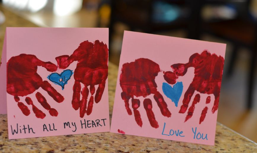 Valentines Gift Ideas For Mom
 HAND PRINT VALENTINES DIY CARD VALENTINES GIFT IDEAS A