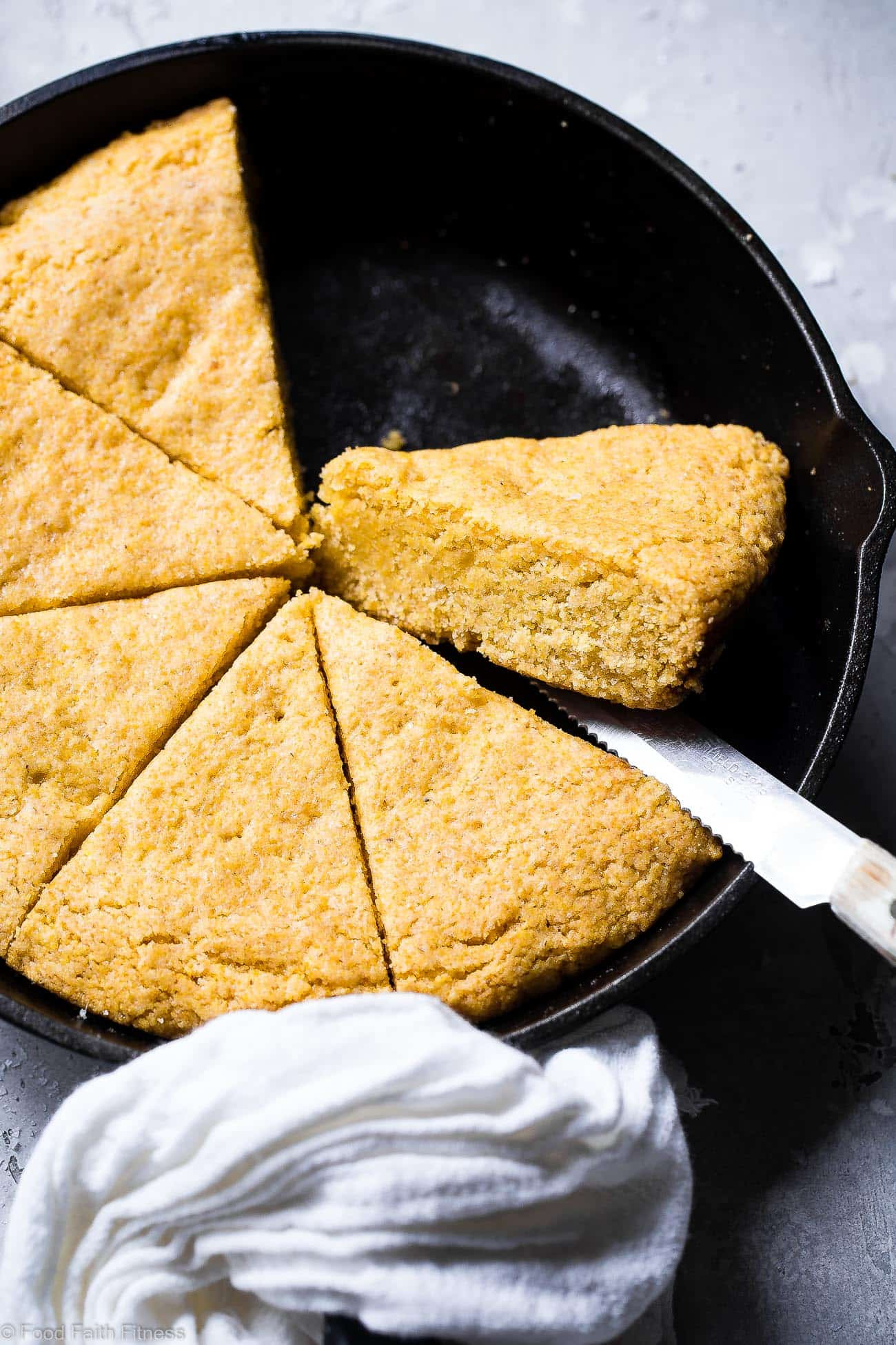 Vegan Cornbread Recipe
 Easy Sweet Vegan Cornbread with Applesauce