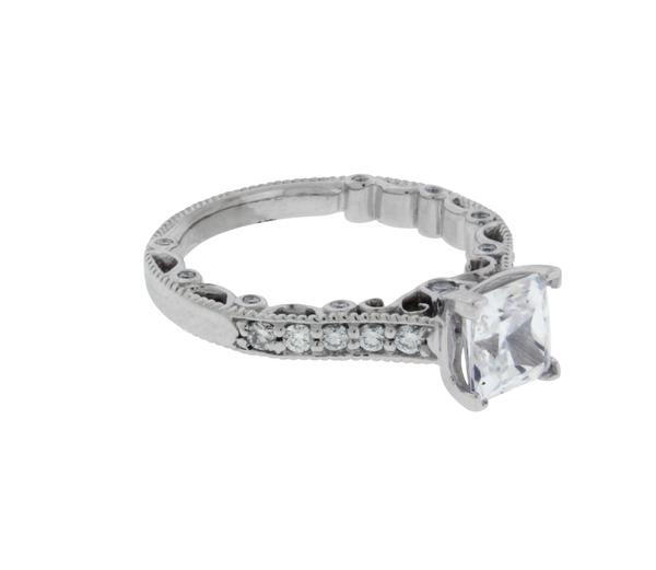 Verragio Princess Cut Engagement Rings
 Verragio Paradiso 3076P 18k diamond engagement ring fits