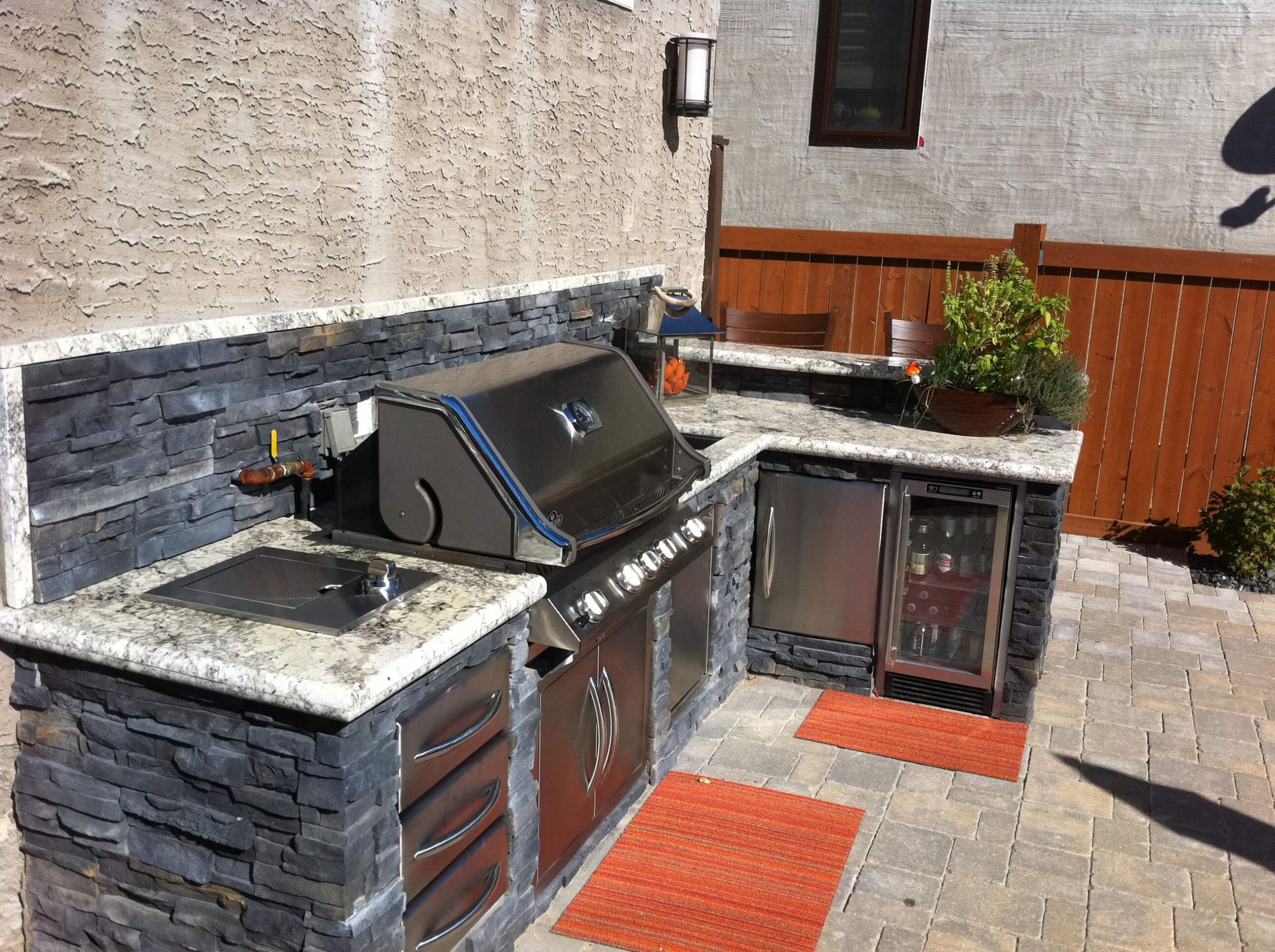 Viking Outdoor Kitchen
 Outdoor Kitchens