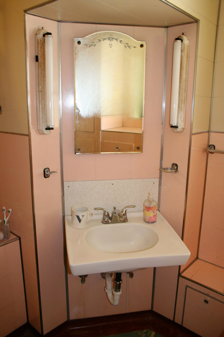 Wall Pictures For Bathroom
 Noelle s 1930s bathroom with pink panel walls Retro