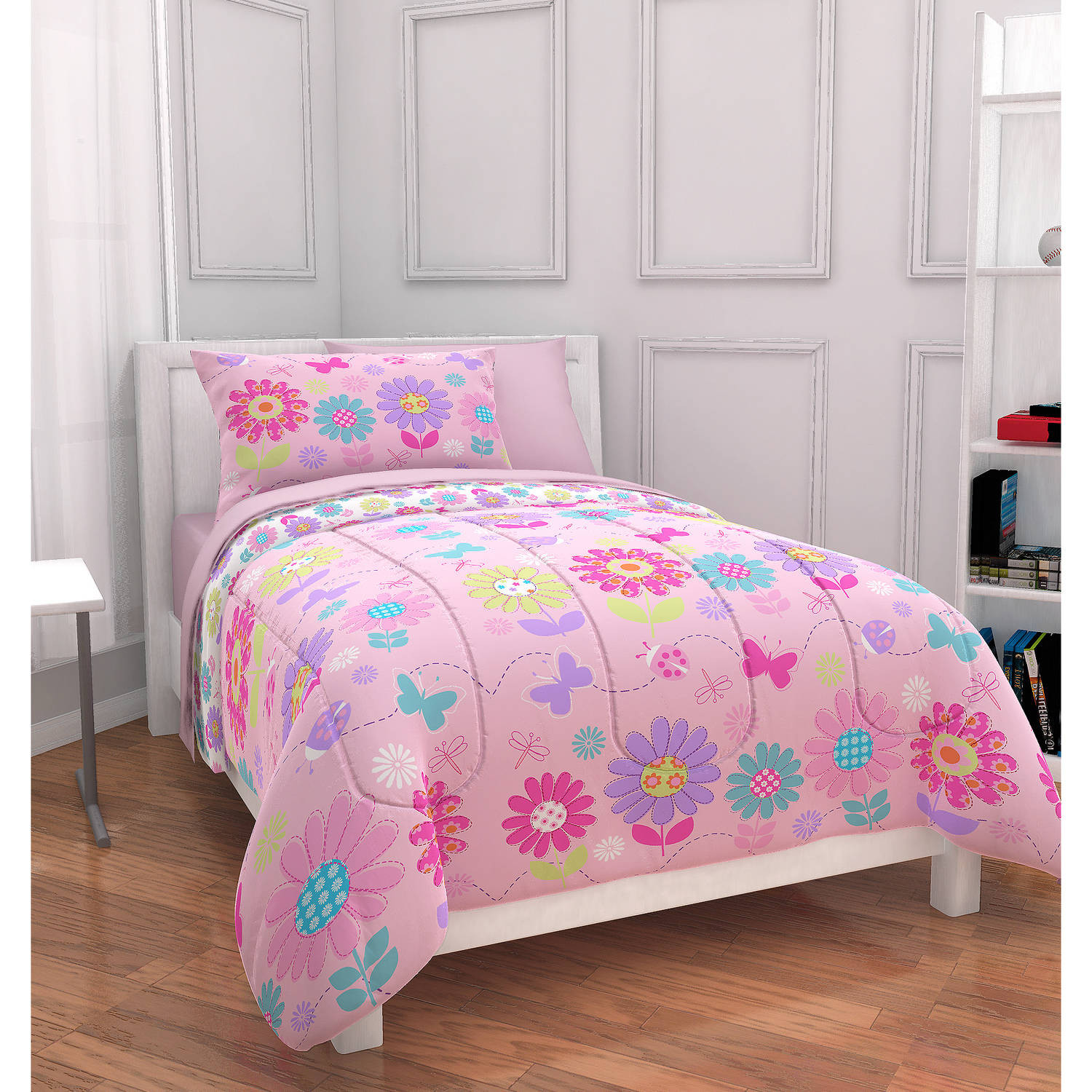 Walmart Bedroom Sets For Kids
 Heritage Club Daisy Floral Bed in a Bag Bedding Set