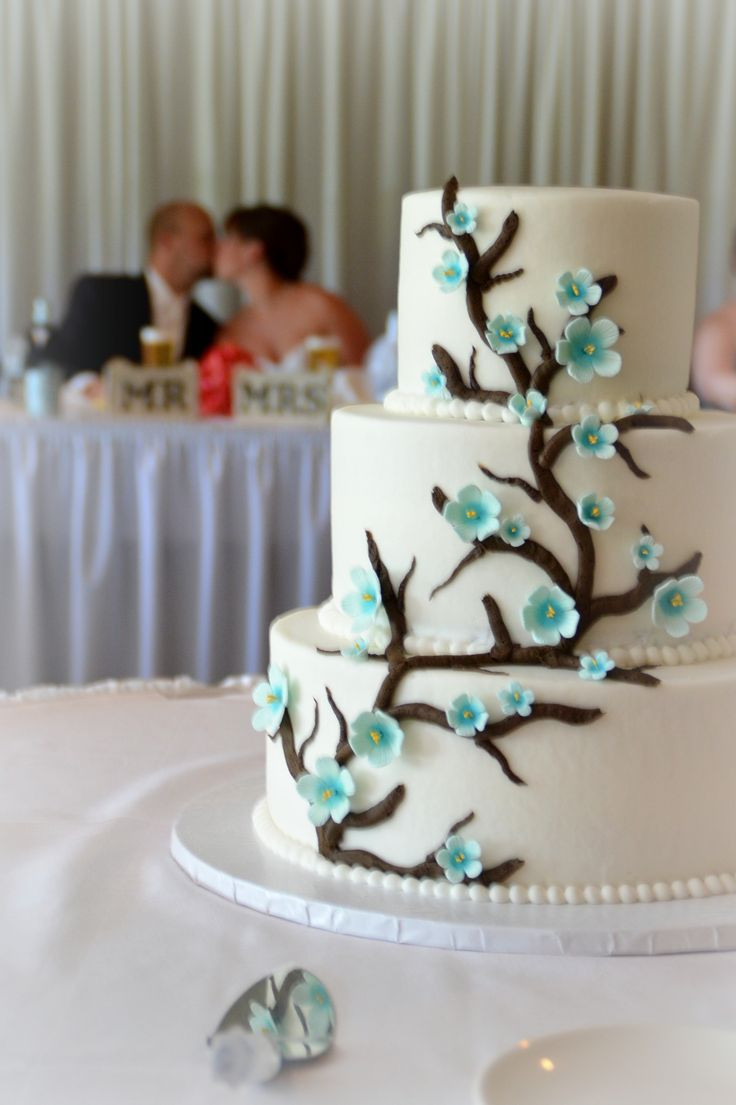 Wedding Cakes Fort Wayne
 Wedding photo The Cake with couple in background Pine