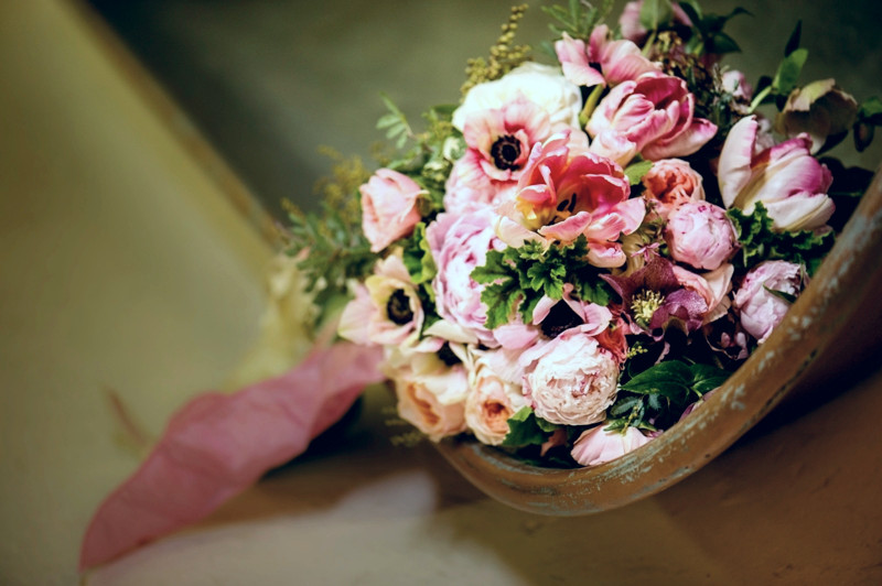 Wedding Flowers Cincinnati
 Courtenay Lambert Florals Featured in Cincinnati Wedding