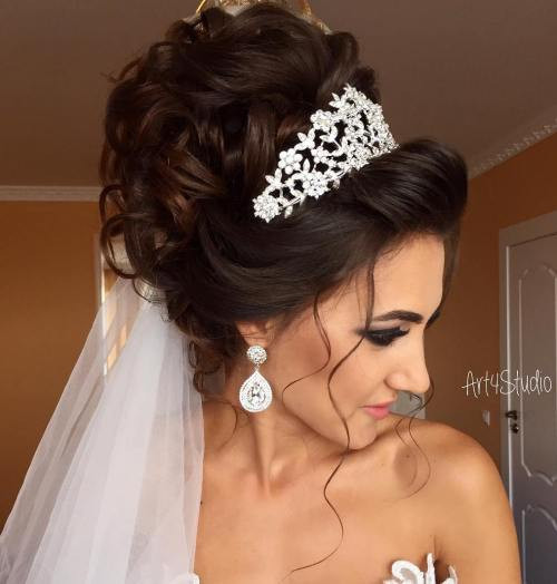 Wedding Hair With Veil And Tiara
 40 Gorgeous Wedding Hairstyles for Long Hair