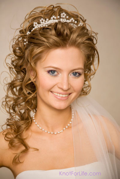 Wedding Hair With Veil And Tiara
 Long Wedding Hairstyles with Veils and Tiaras Knot For Life