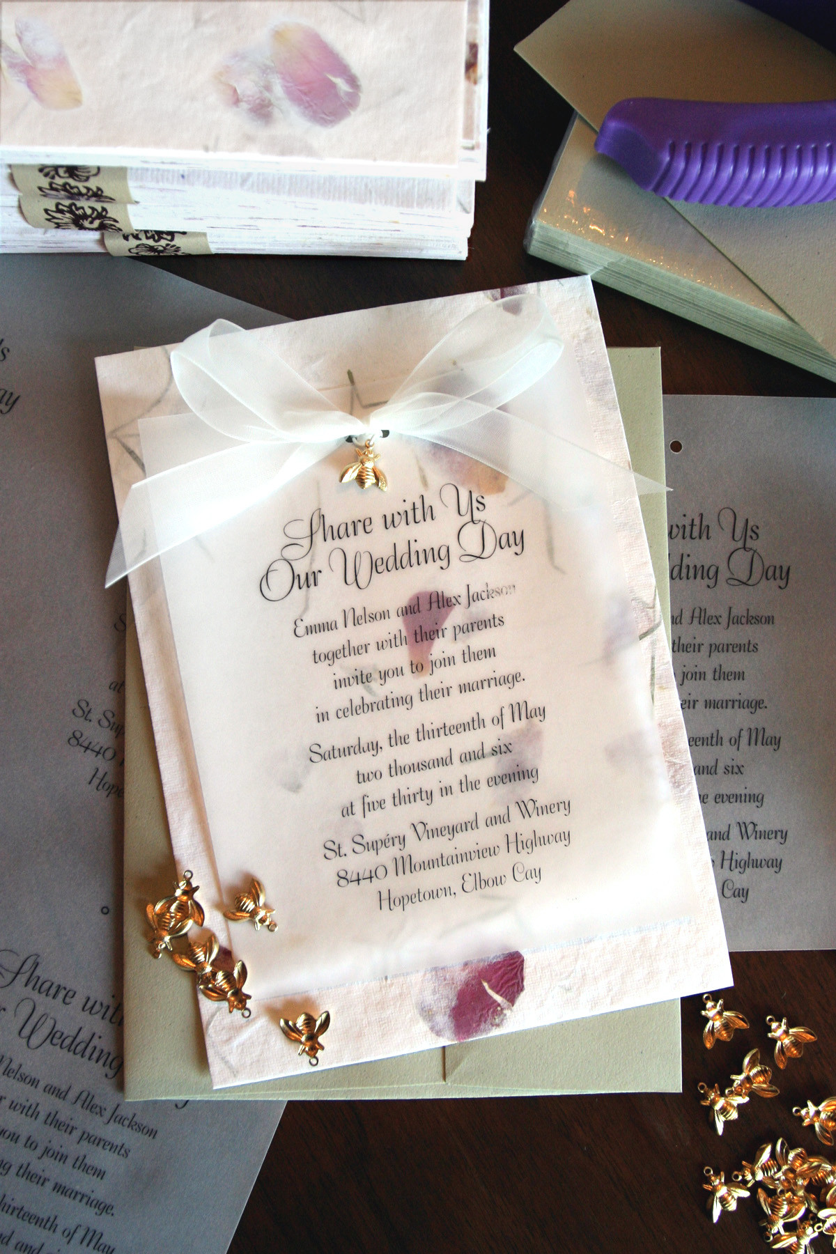 Wedding Invite
 How to Create Wedding Invitations That ly Look Expensive