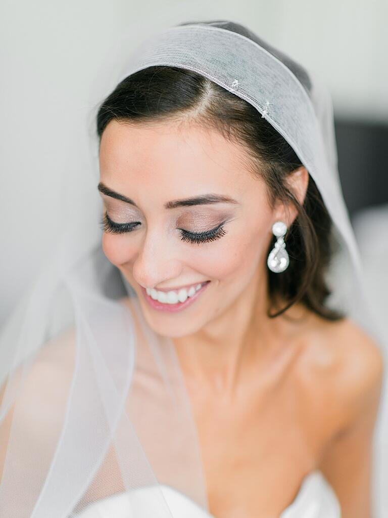 Wedding Makeup For Brown Eyes
 Brown Eye Wedding Makeup Inspiration and Tips