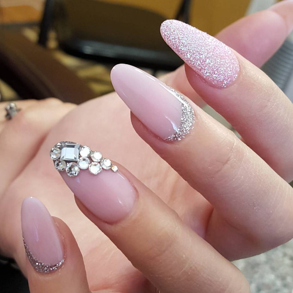 Wedding Nail
 The Ultimate Style Guide for Perfect Wedding Nails