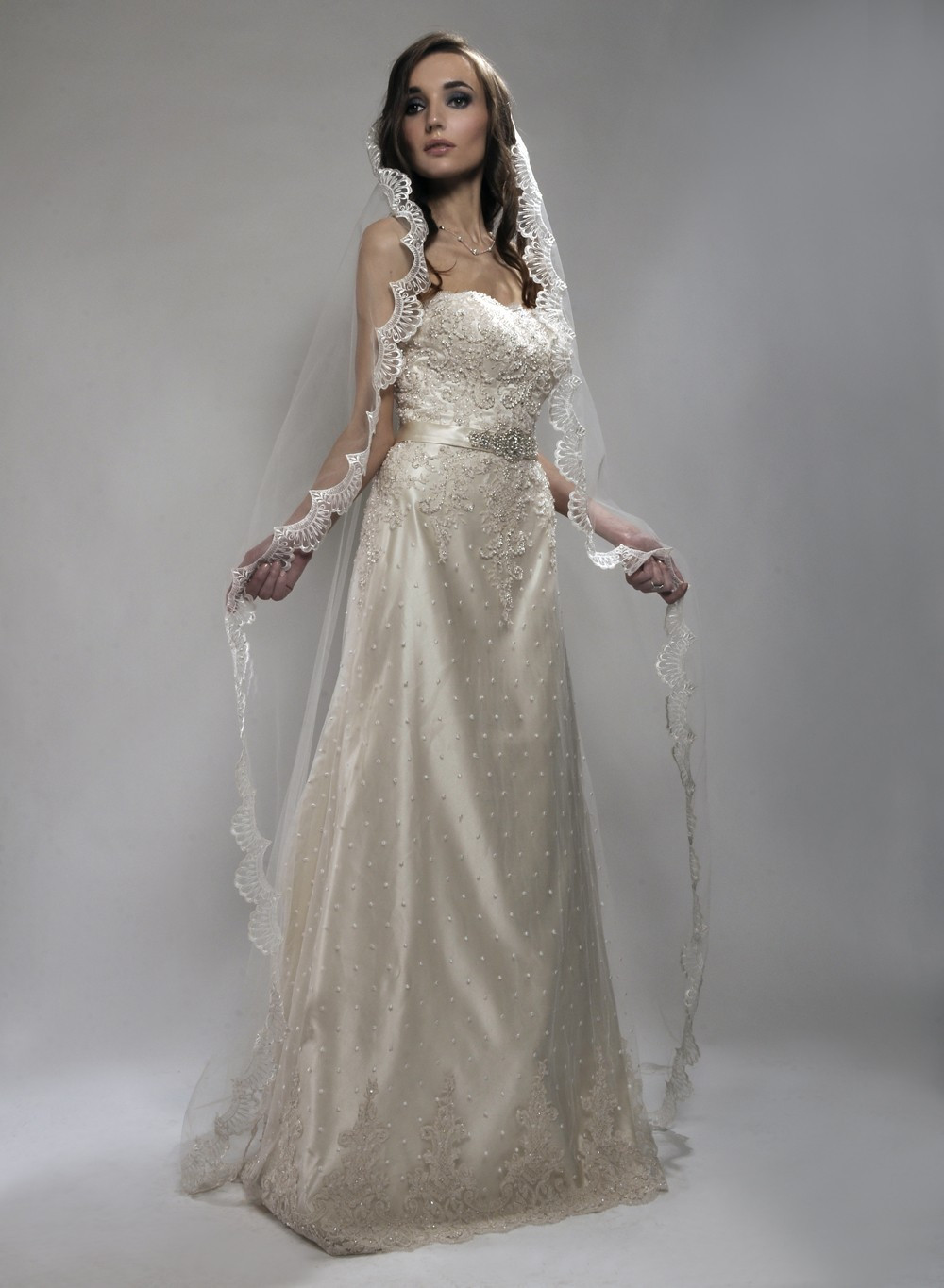 Wedding Veil Cathedral Length
 Long bridal veils from fingertip veils to dramatic