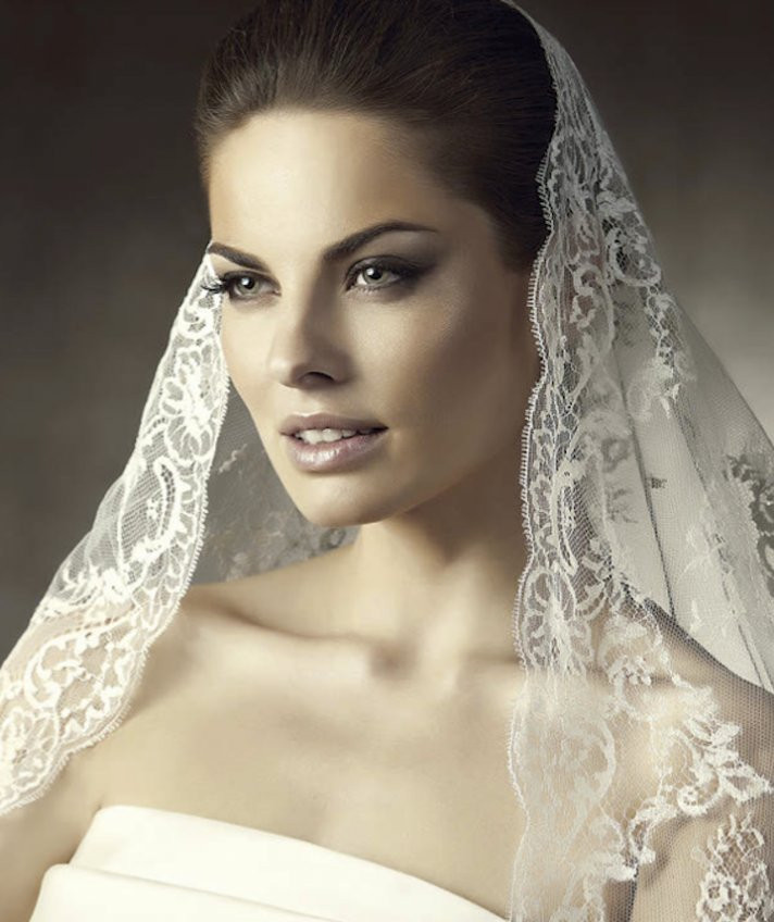 Wedding Veils History
 Glambox Beautiful make up is our hallmark History of