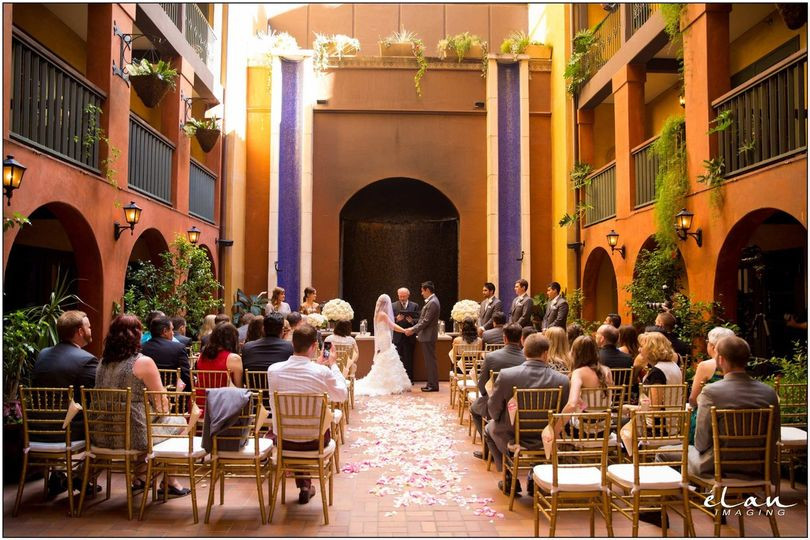 Wedding Venues In San Antonio
 Hotel Valencia Riverwalk Wedding Ceremony & Reception